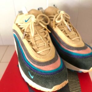 sean wotherspoon aunthentic 🔥🔥
